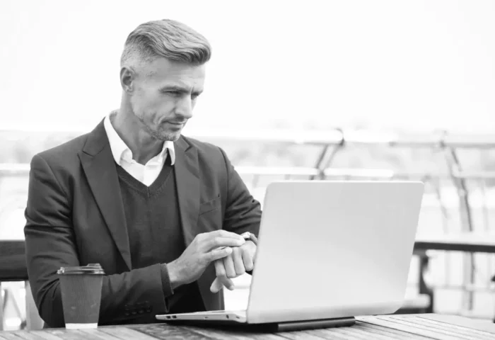 Étude Advens & CESIN sur le rôle de Directeur Cybersécurité